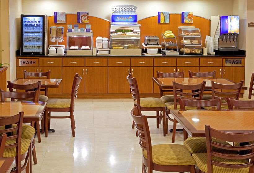 Hotel Holiday Inn Express Maspeth 