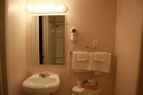 Hotel America's Best Inn & Suites  | Niagara Falls | Nueva York | United States 17