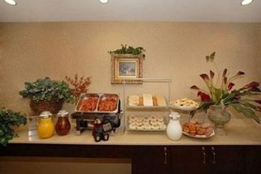 Hotel Comfort Suites Lake George  | Lake George | Nueva York | United States 16