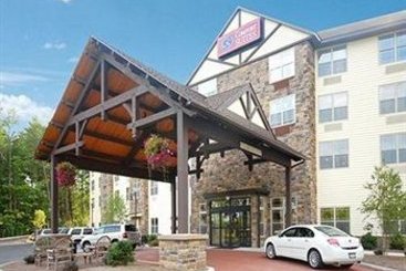 Hotel Comfort Suites Lake George  | Lake George | Nueva York | United States 5