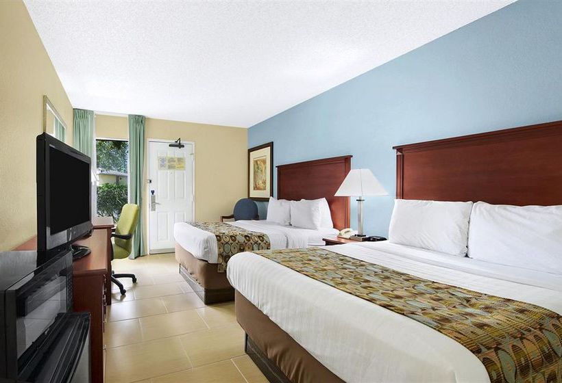 Hotel Baymont Inn & Suites Gainesville  | Gainesville | Florida | United States 18