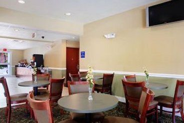 Microtel Inn & Suites Panama City  | Panama City | Florida | United States 4