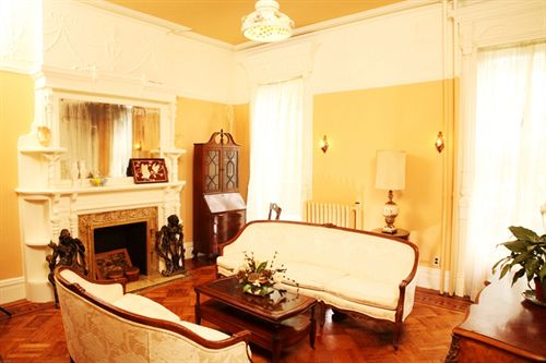 Sankofa Aban Bed & Breakfast  | Brooklyn | Nueva York | United States 3