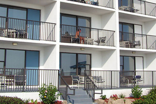Hotel Dolphin Beach Club   | Daytona Beach | Florida | United States 4
