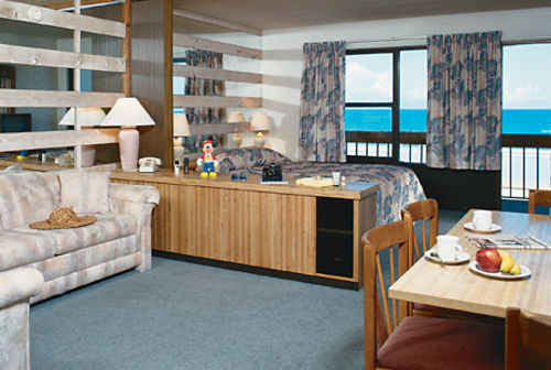 Hotel Dolphin Beach Club   | Daytona Beach | Florida | United States 6