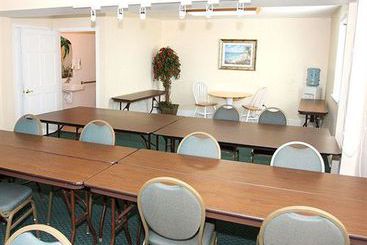 Fountain Hotel & Resort 