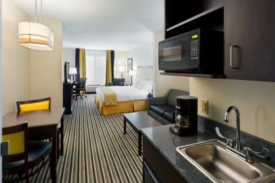 Hotel Holiday Inn Express Batavia Darien Lake  | Batavia | Nueva York | United States 15