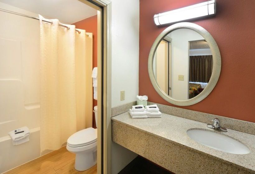 Hotel Red Roof Inn Glens Falls - Lake George  | Queensbury | Nueva York | United States 11