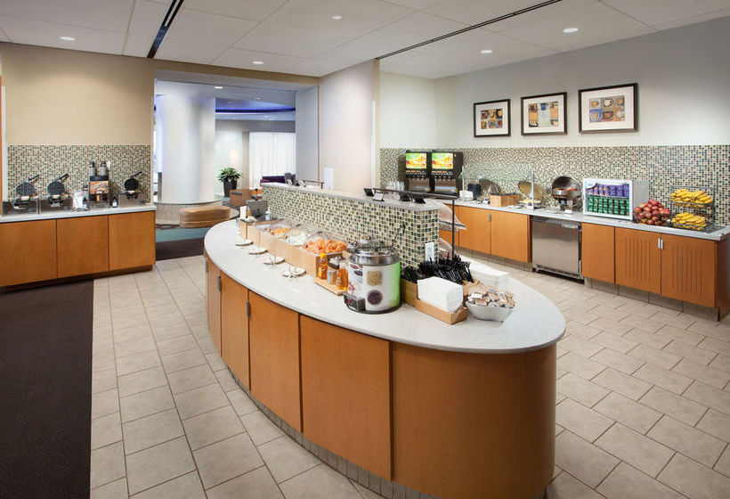 Residence Inn Chicago Downtown River North  | Chicago | Illinois | United States 5