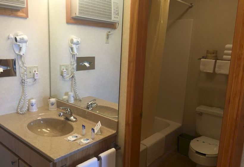 Hotel Americas Best Value Inn & Suites Lake George Complejo  | Lake George | Nueva York | United States 11