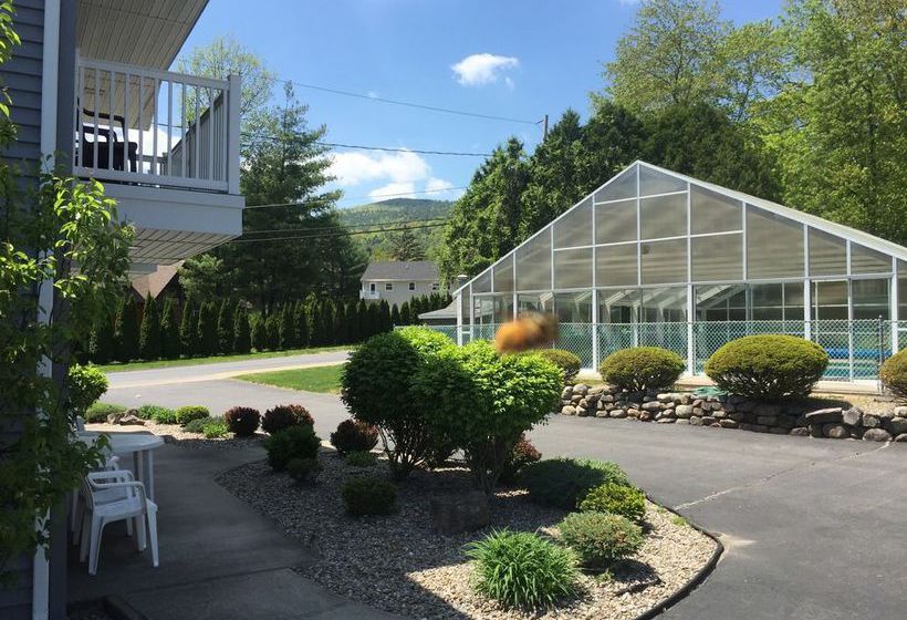 Hotel Americas Best Value Inn & Suites Lake George Complejo  | Lake George | Nueva York | United States 17