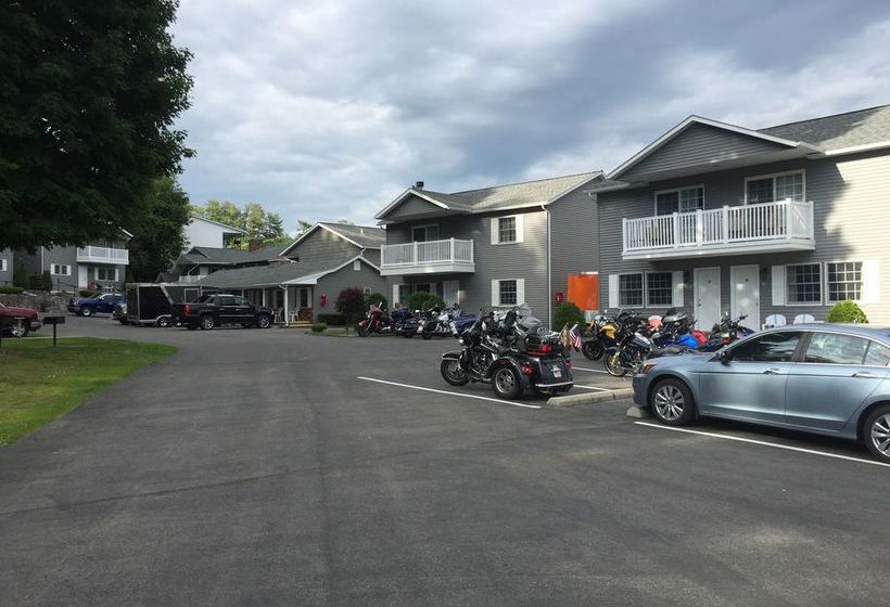 Hotel Americas Best Value Inn & Suites Lake George Complejo  | Lake George | Nueva York | United States 18