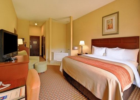 Hotel Comfort Inn & Suites Farmington Nueva York