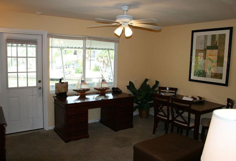 Hidden Harbor Suites by JE Hotels & Resorts Inc  | Fort Myers Beach | Florida | United States 13