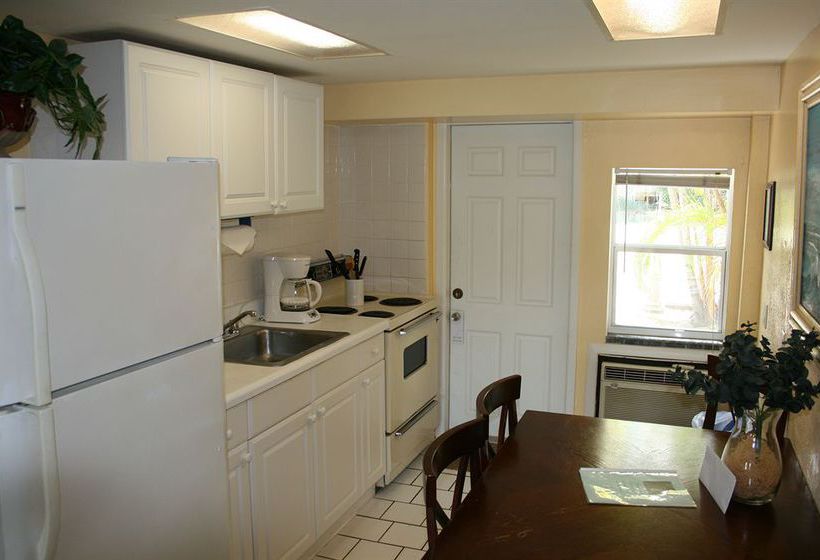 Hidden Harbor Suites by JE Hotels & Resorts Inc  | Fort Myers Beach | Florida | United States 16