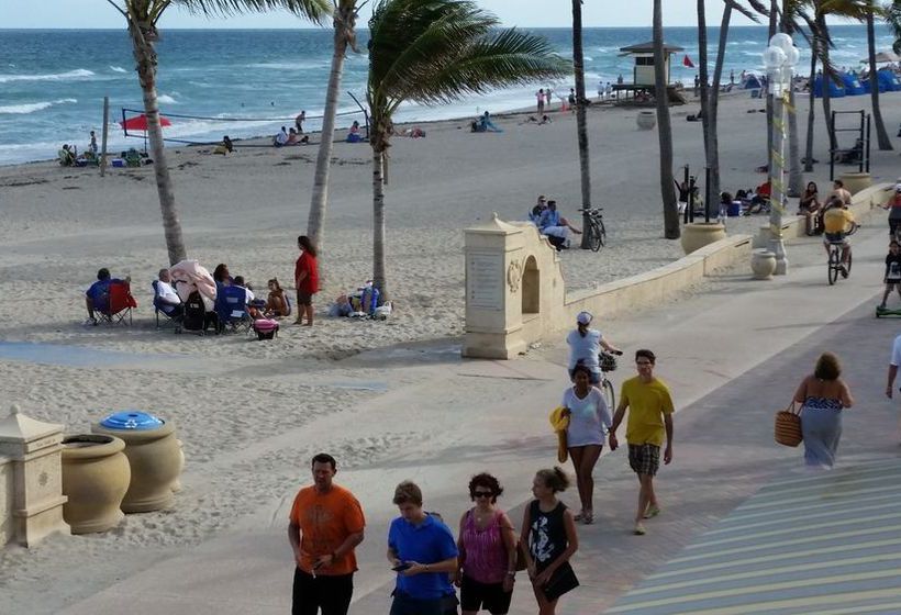 La Terrace Plaza Motel  | Hollywood | Florida | United States 10