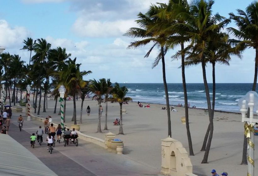 La Terrace Plaza Motel  | Hollywood | Florida | United States 11