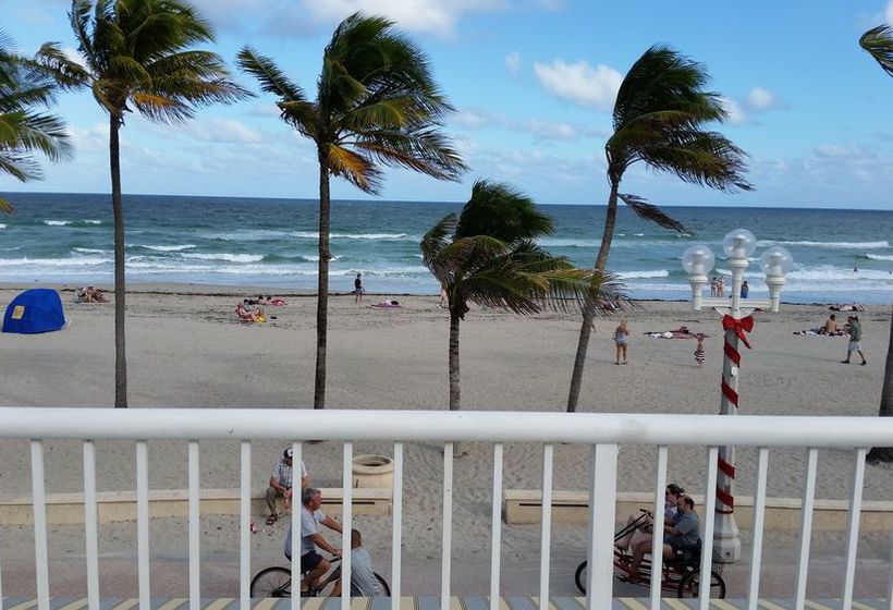 La Terrace Plaza Motel  | Hollywood | Florida | United States 17