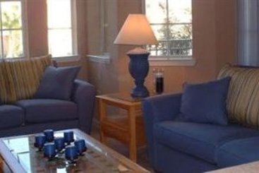 Hotel Florida Pool Homes & Condos