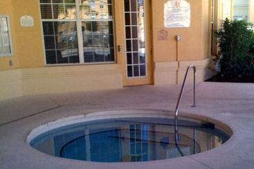 Hotel Florida Pool Homes & Condos  | Davenport | Florida | United States 3