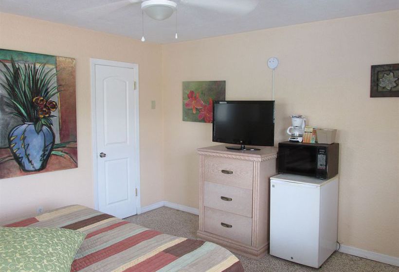 Amber Tides Motel  | Clearwater Beach | Florida | United States 12