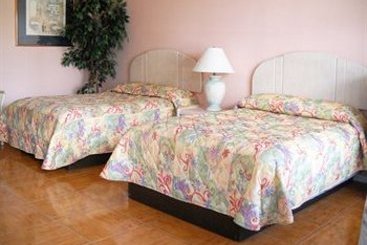 Conty's Motel  | Naples | Florida | United States 19