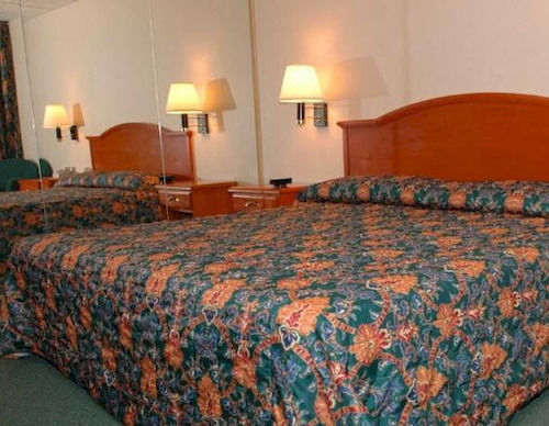 Hotel Capri Lynbrook Motor Inn 