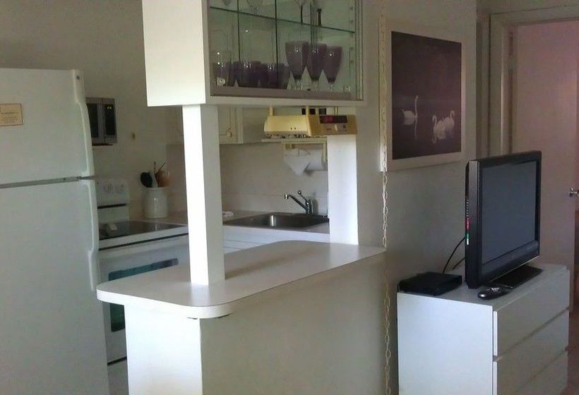 Deerfield Buccaneer Resort Apartments  | Deerfield Beach | Florida | United States 10