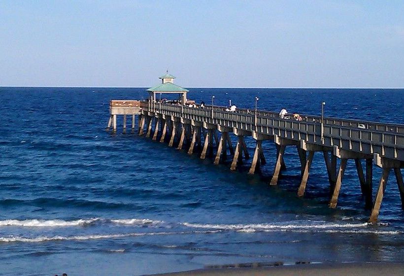 Deerfield Buccaneer Resort Apartments  | Deerfield Beach | Florida | United States 2