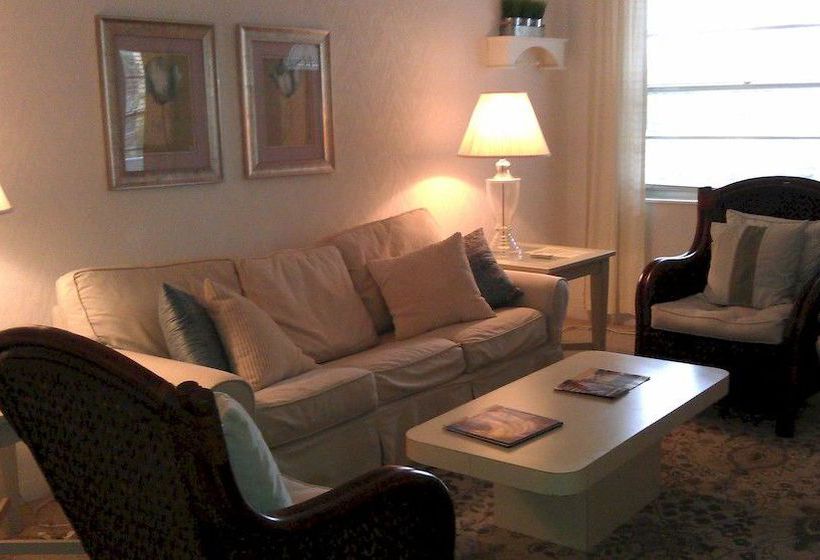 Deerfield Buccaneer Resort Apartments  | Deerfield Beach | Florida | United States 3