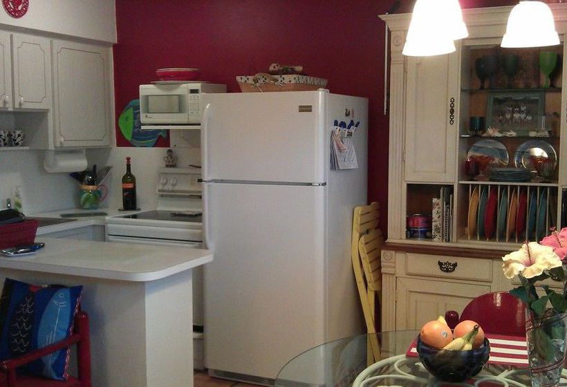 Deerfield Buccaneer Resort Apartments  | Deerfield Beach | Florida | United States 6