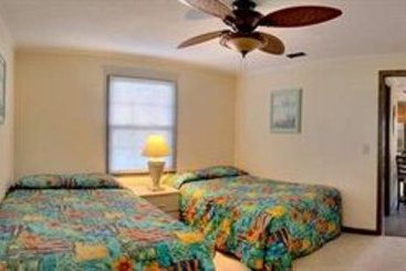 Shipwreck Motel  | Fort Myers Beach | Florida | United States 10