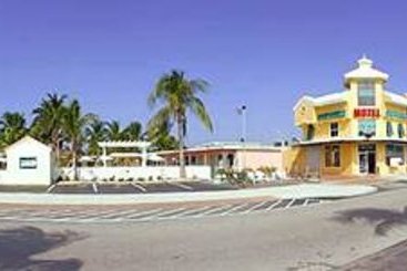 Shipwreck Motel  | Fort Myers Beach | Florida | United States 7