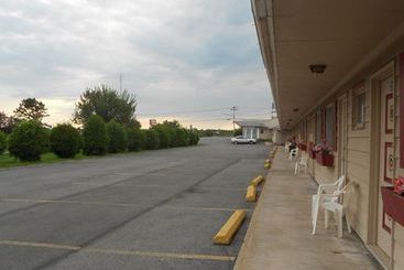 Motel Carriage Motor Inn 