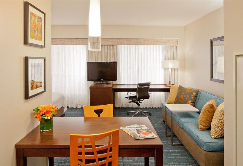 Residence Inn Boston Back Bay Fenway  | Boston | Massachusetts | United States 5