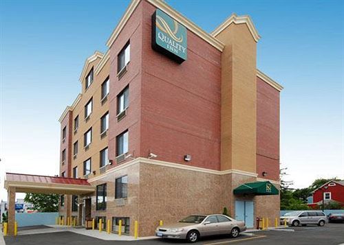 Hotel Quality Inn Floral Park 