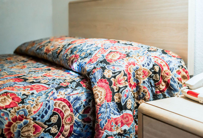 Motel Rodeway Inn Tallahassee  | Tallahassee | Florida | United States 19