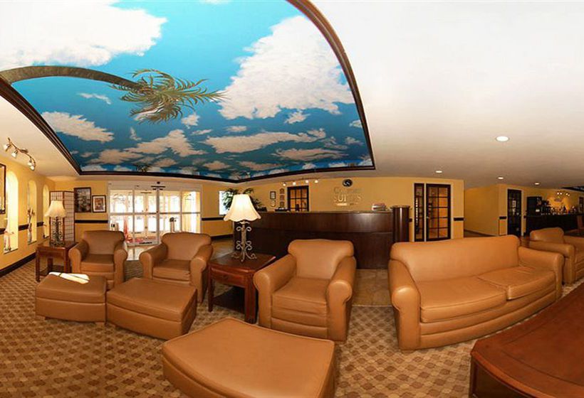 Hotel Comfort Suites Downtown 