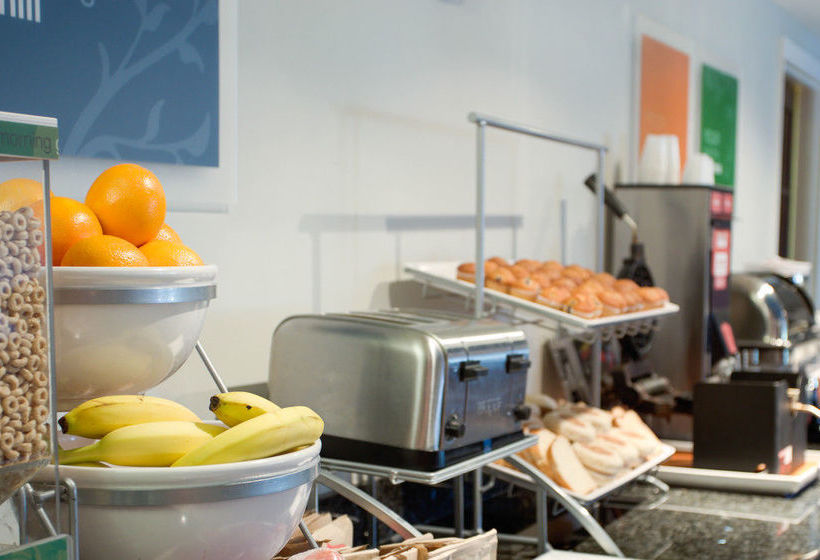 Hotel Comfort Suites Downtown  | Saint Augustine | Florida | United States 10