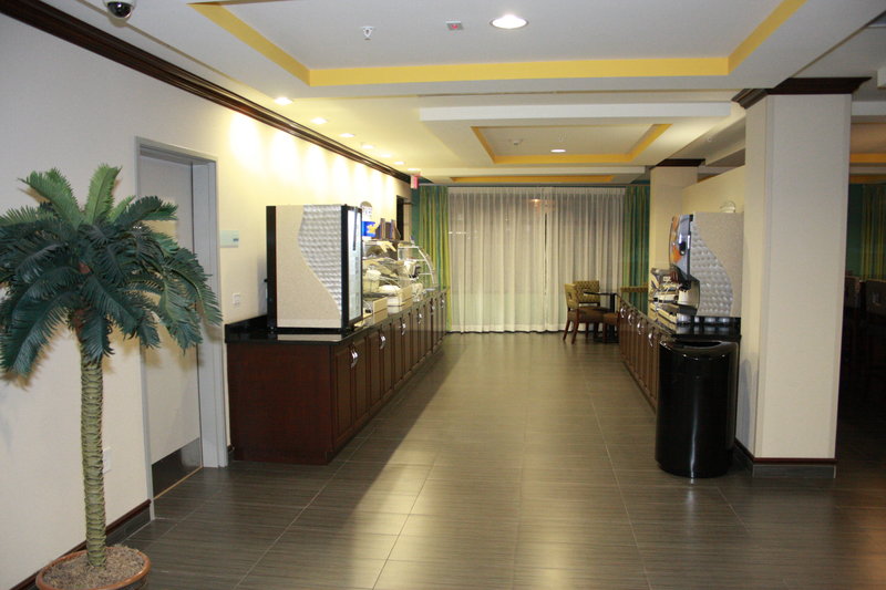 Hotel Holiday Inn Express & Suites Fort Walton Beach Northwest  | Fort Walton Beach | Florida | United States 18