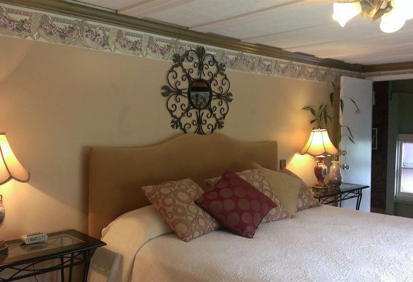 Hotel Chalet Kilauea Collection - Inn At Volcano  | Hilo | Hawaii | United States 13