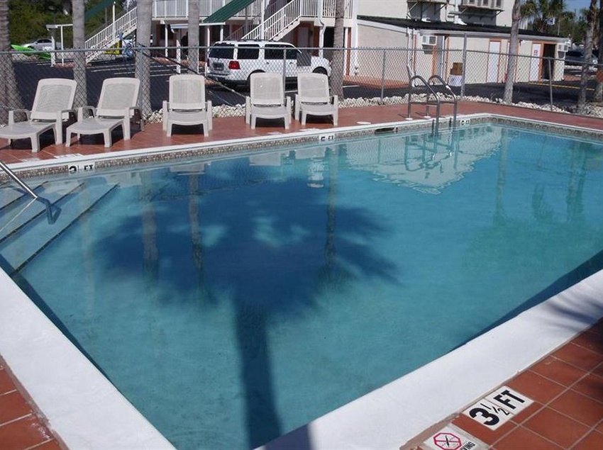 Motel Tip Top Isles Resort & Marina  | Fort Myers Beach | Florida | United States 1
