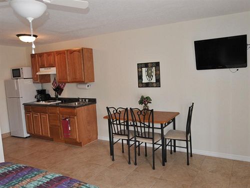 Motel Tip Top Isles Resort & Marina  | Fort Myers Beach | Florida | United States 17