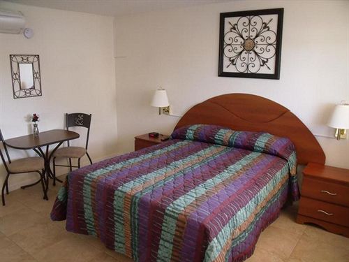 Motel Tip Top Isles Resort & Marina  | Fort Myers Beach | Florida | United States 4