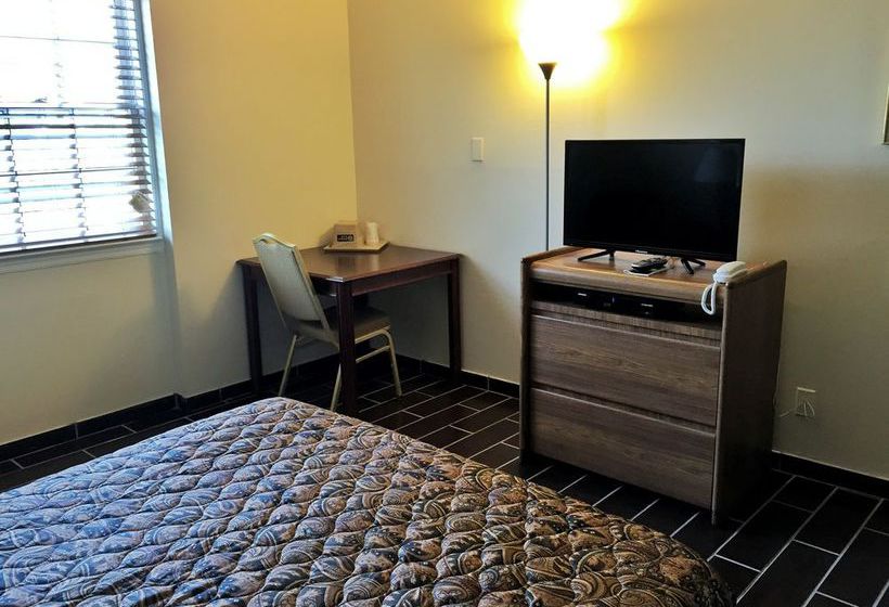 Motel Budget Host East End Riverhead  | Riverhead | Nueva York | United States 9