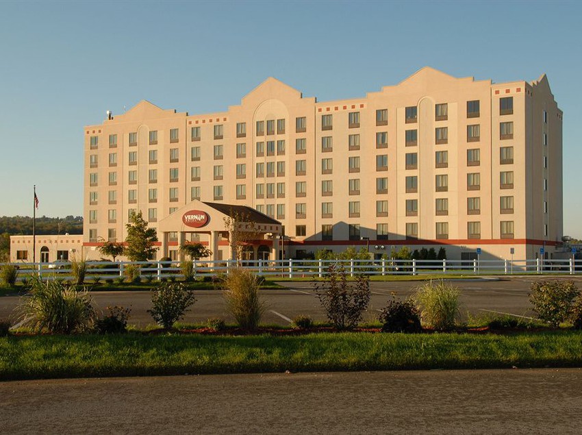 Hotel Vernon Downs Casino & 