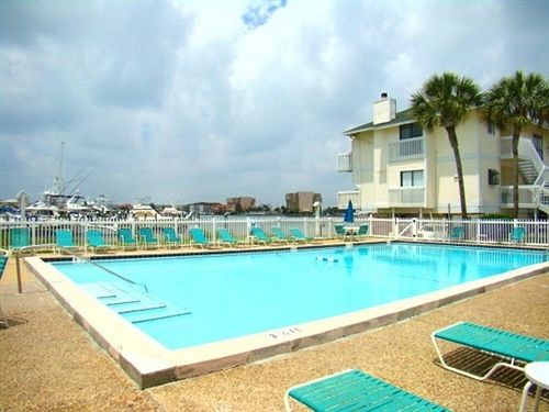Resort Sandpiper Cove by Holiday Isle Properties Florida
