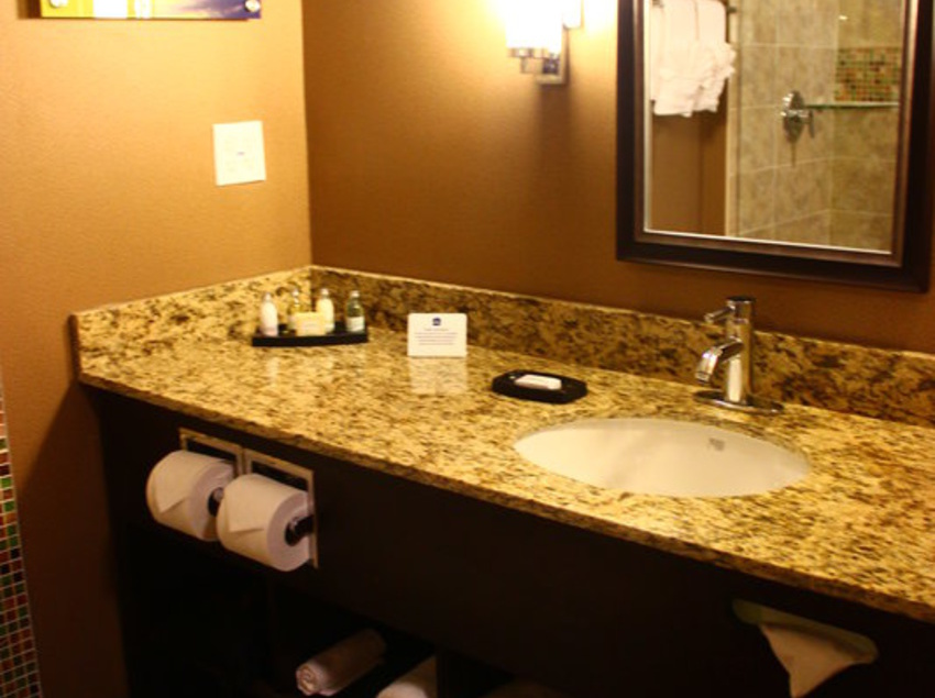 Best Western Plus Kendall Airport Hotel & Suites 