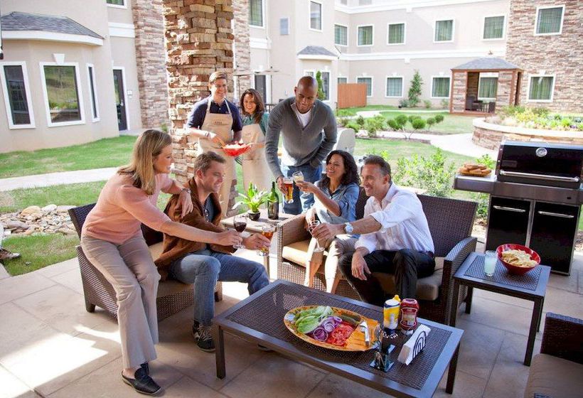 Hotel Staybridge Suites Wolf Rd-colonie Center  | Albany | Nueva York | United States 18