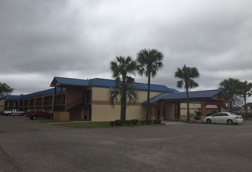 Hotel Palm Court Inn & Suites Pensacola Florida